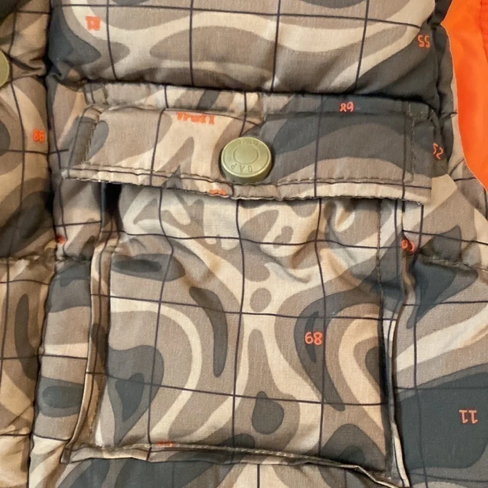 Gap kids puffer compass vest medium (8)